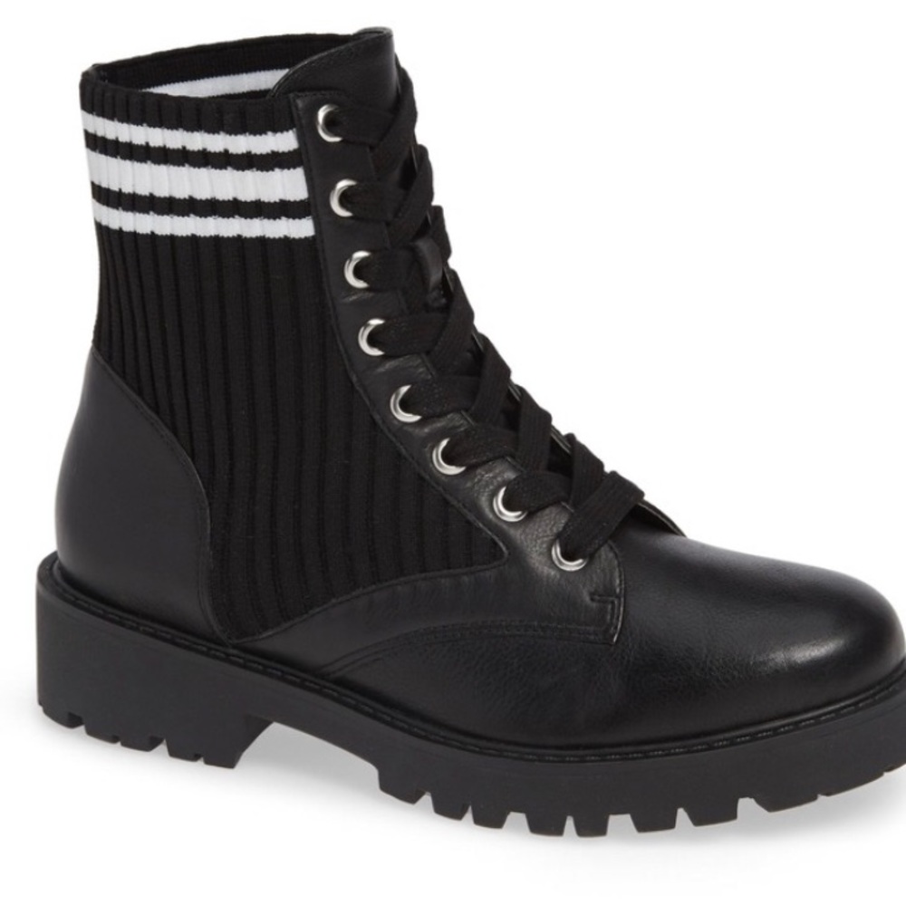 7.5 Steve Madden Holten Combat booties like new